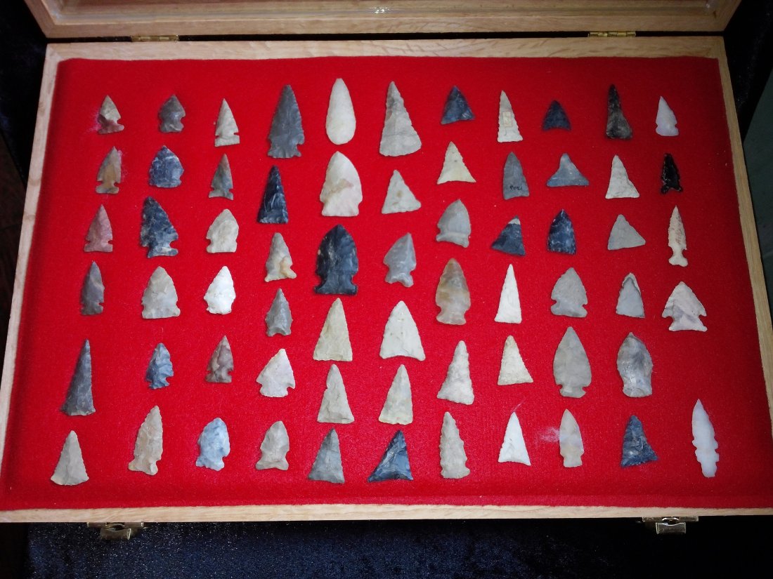 GROUP OF 65 MISSOURI POINTS   INDIAN ARTIFACT ARROWHEAD (1 of 1)