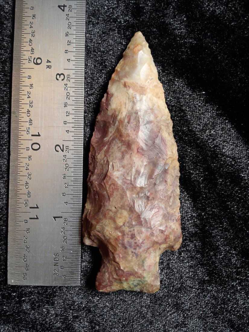 ETLEY  INDIAN ARTIFACT ARROWHEAD (1 of 1)