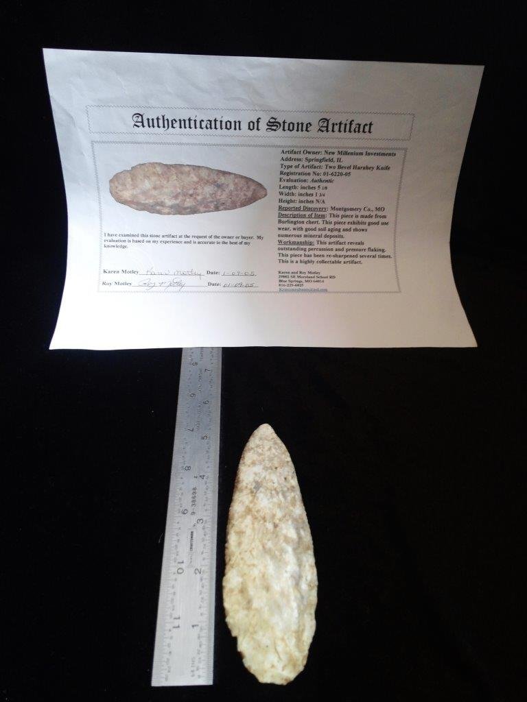 TWO BEVEL HARAHEY KNIFE  WITH ROY MOTLEY  COA (1 of 2)