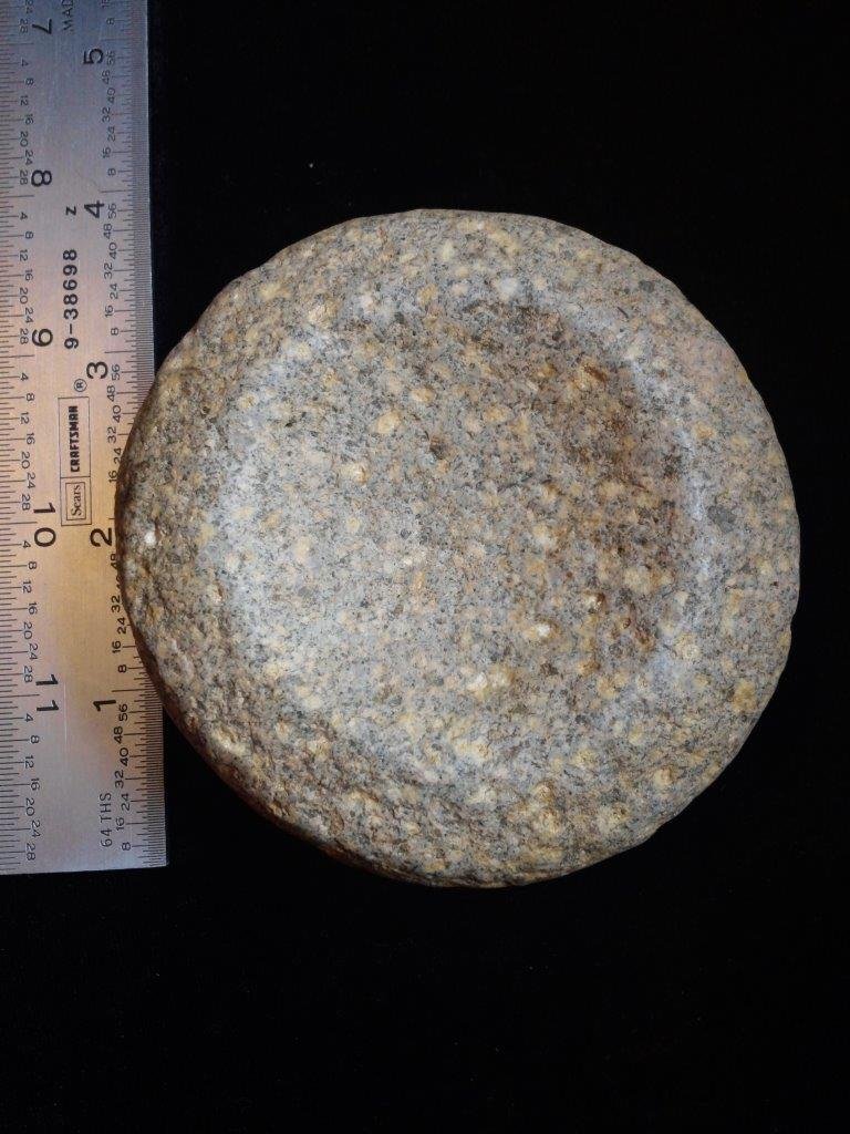 DISCOIDAL: IT IS 3&1/2 INCHES WIDE. IT IS FROM ILLINOIS. IT WOULD MAKE A GREAT ADDITION TO YOUR COLLECTION!