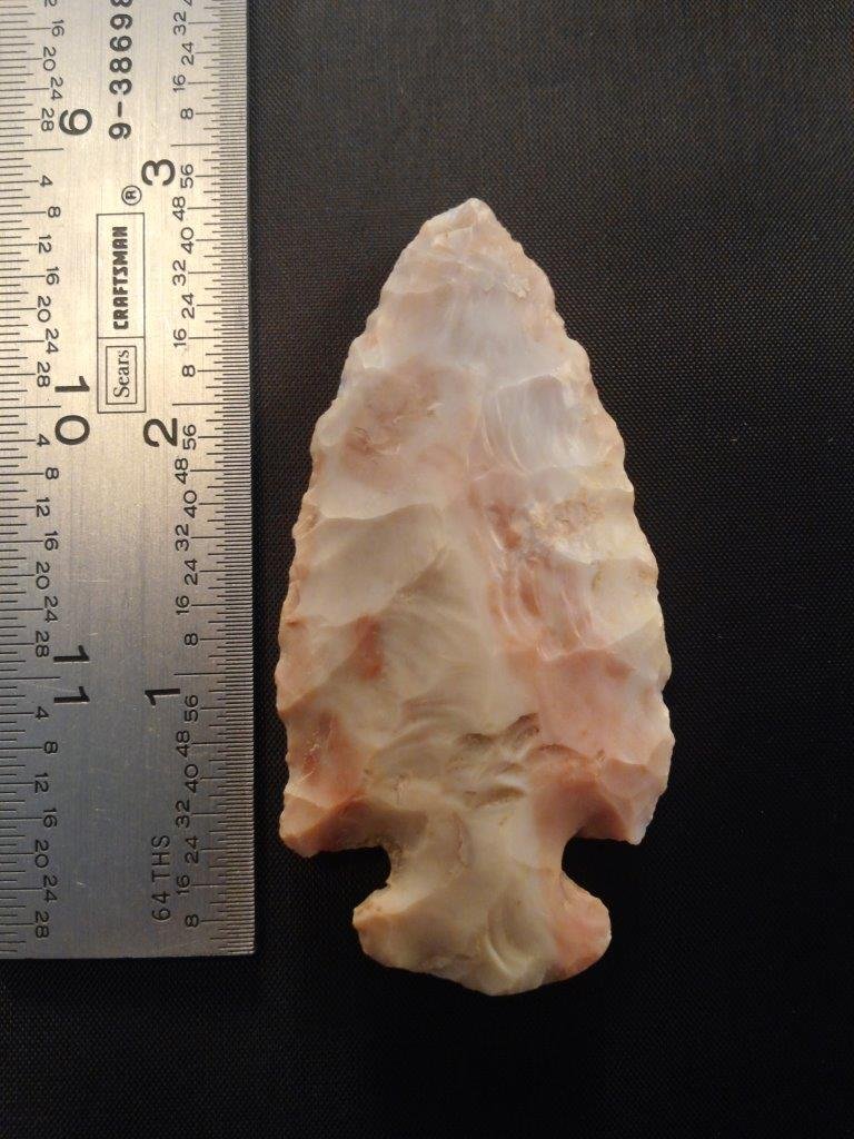 DOVETAIL  ARROWHEAD INDIAN ARTIFACT (1 of 3)