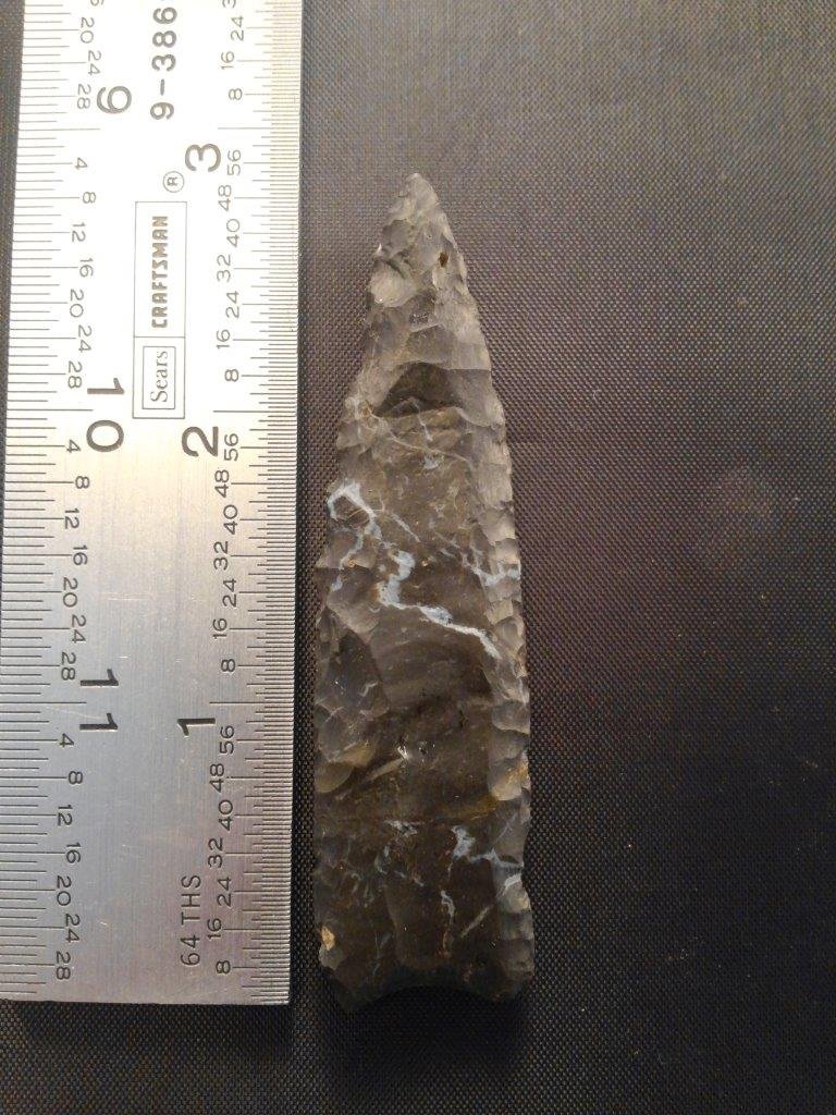 CLOVIS  ARROWHEAD INDIAN ARTIFACT (1 of 2)