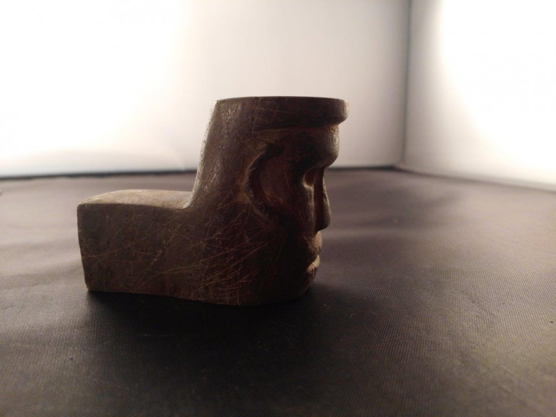 HUMAN FACE EFFIGY PIPE (1 of 5)