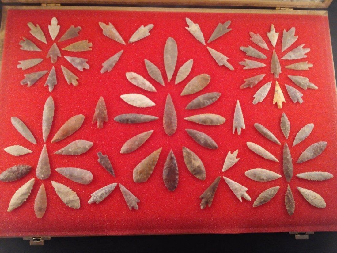 75 NEOLITHIC POINTS (1 of 7)