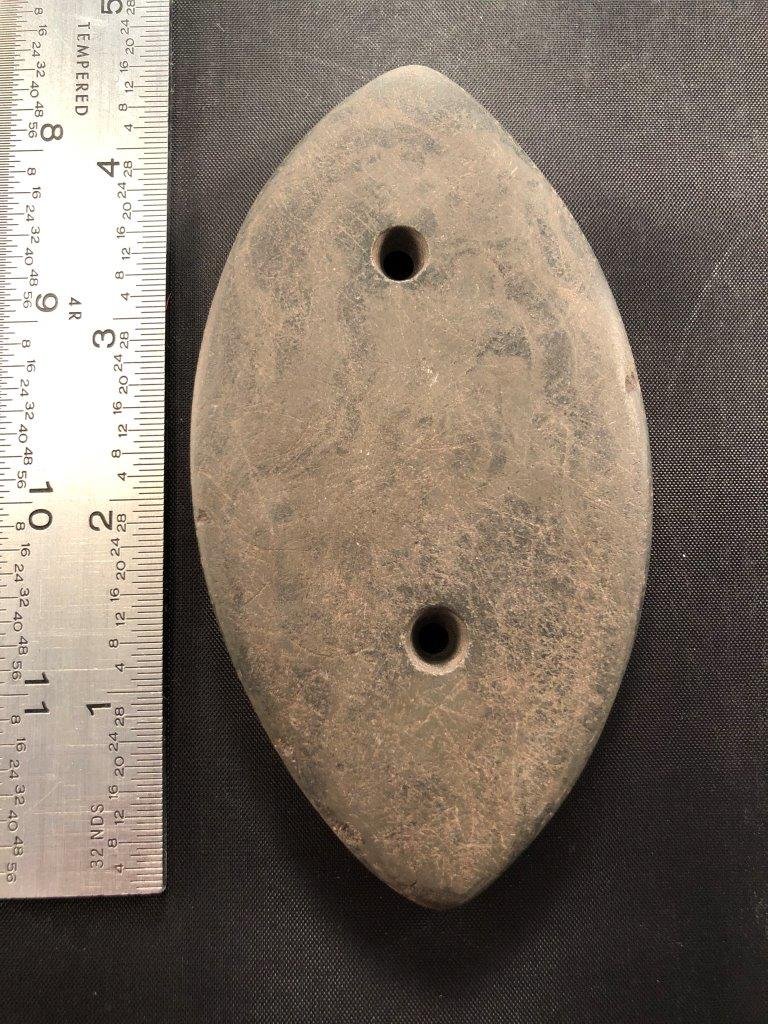 GORGET INDIAN ARTIFACT ARROWHEAD: THIS BEAUTIFUL PIECE IS 4&1/2 INCHES LONG BY 2&1/2 INCHES WIDE. IT IS FROM OHIO. THIS WILL MAKE A GREAT ADDITION TO YOUR COLLECTION!