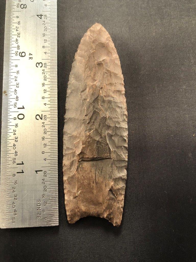CLOVIS    INDIAN ARTIFACT ARROWHEAD (1 of 3)
