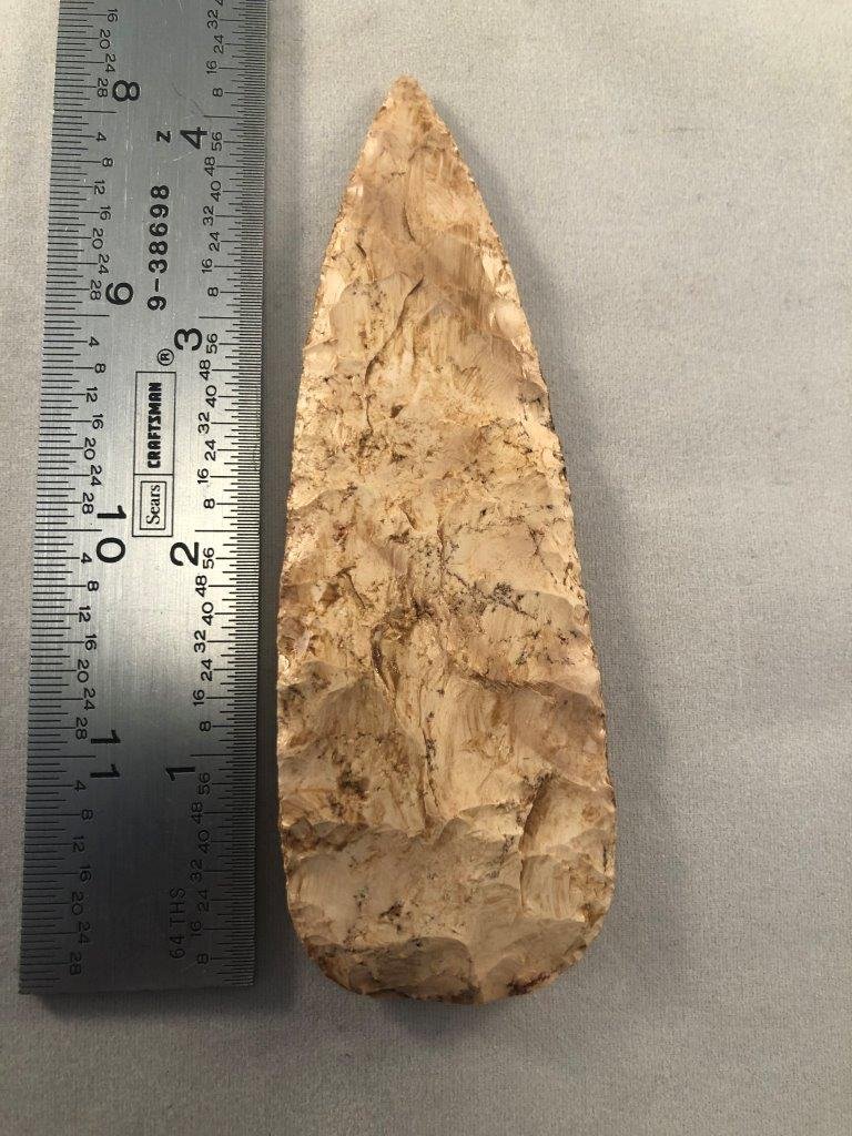 COBBS    INDIAN ARTIFACT ARROWHEAD (1 of 3)