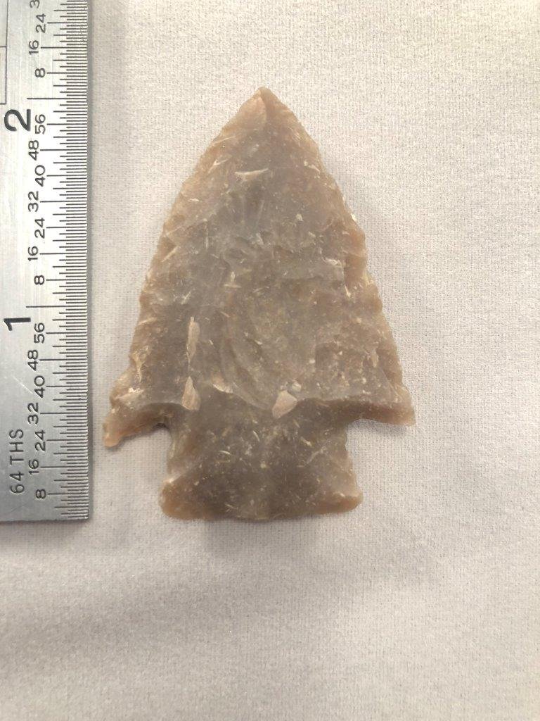 MARSHALL     INDIAN ARTIFACT ARROWHEAD (1 of 3)