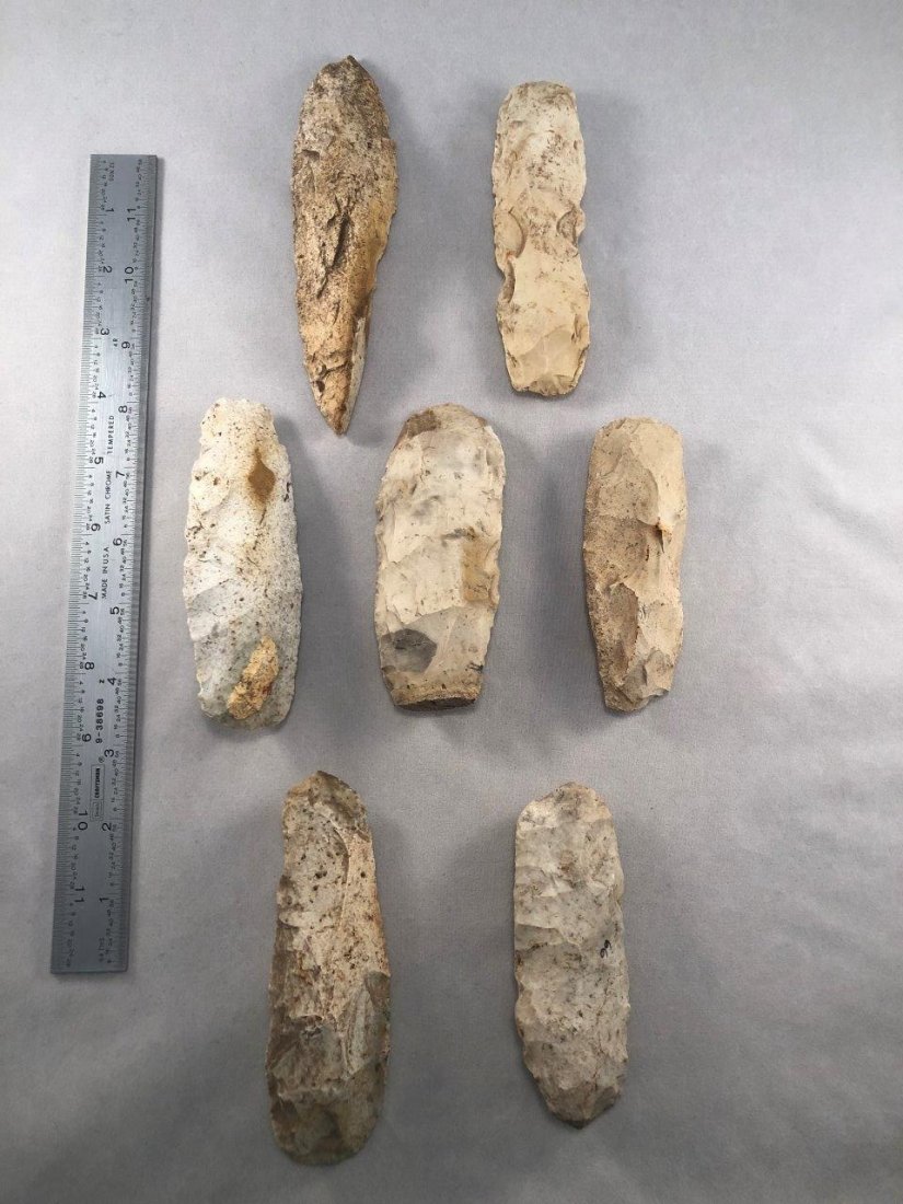 CACHE OF 7 BLADES       INDIAN ARTIFACT ARROWHEAD (1 of 3)