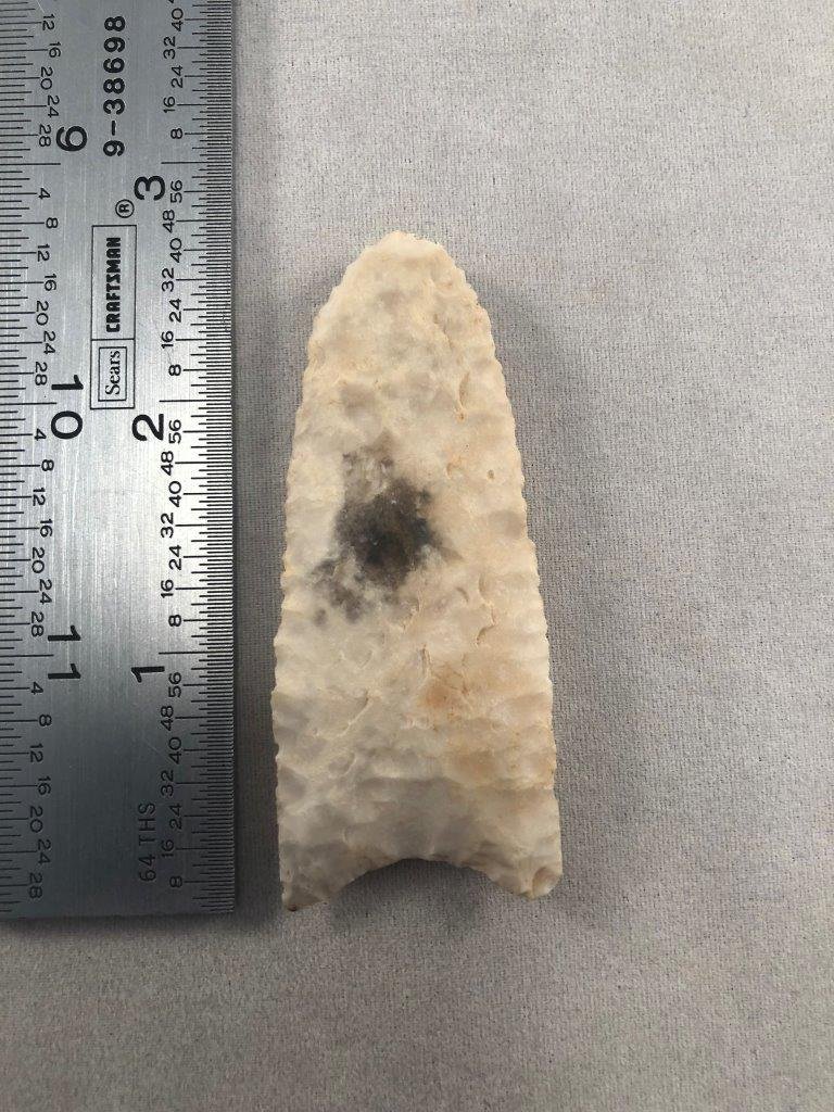 CLOVIS     INDIAN ARTIFACT ARROWHEAD (1 of 3)
