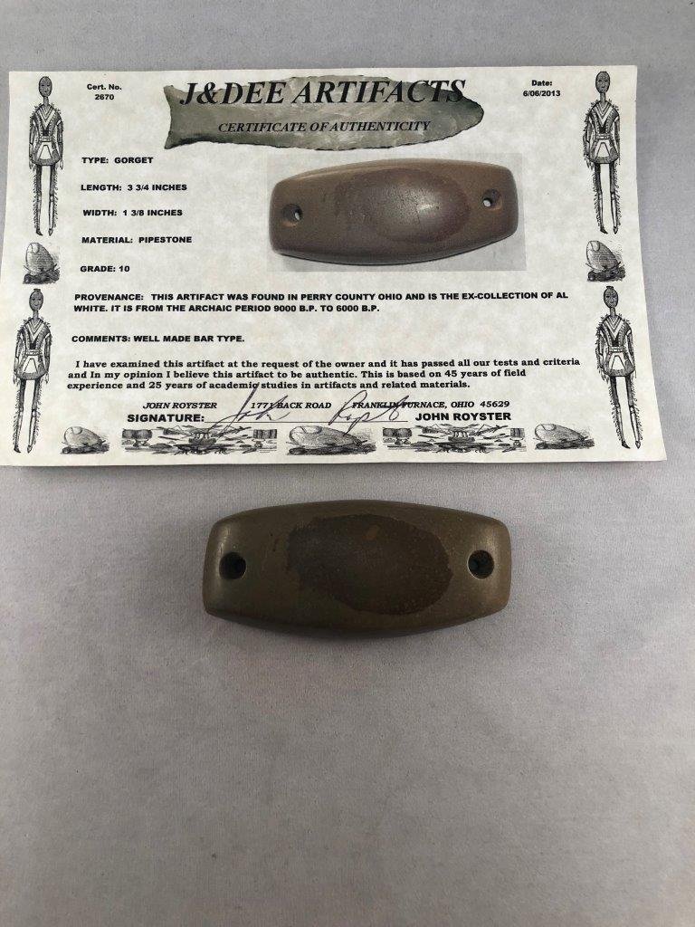 GORGET       WITH    COA (1 of 7)