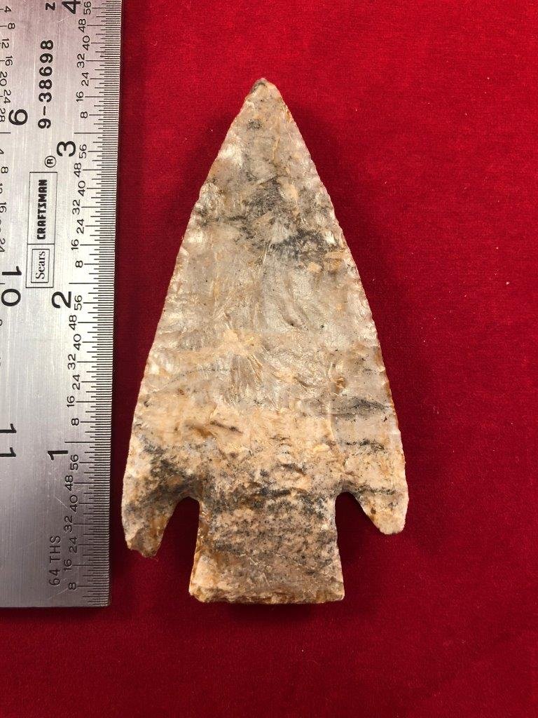 SMITH INDIAN ARTIFACT ARROWHEAD: THIS BEAUTIFUL ARTIFACT IS 3&1/2 INCHES LONG. IT IS FROM ILLINOIS. IT WILL MAKE A GREAT ADDITION TO YOUR COLLECTION!
