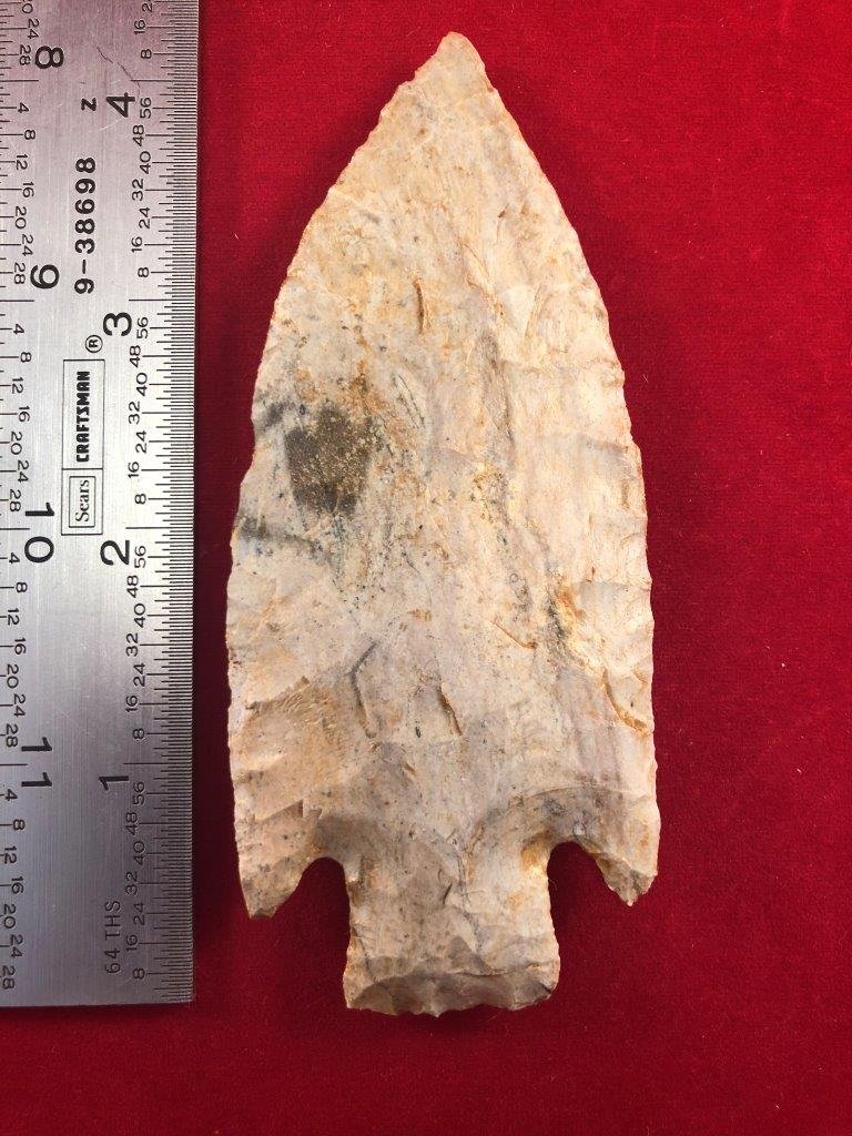 SMITH INDIAN ARTIFACT ARROWHEAD: THIS BEAUTIFUL ARTIFACT IS 4&1/4 INCHES LONG. IT IS FROM MISSOURI. IT WILL MAKE A GREAT ADDITION TO YOUR COLLECTION!