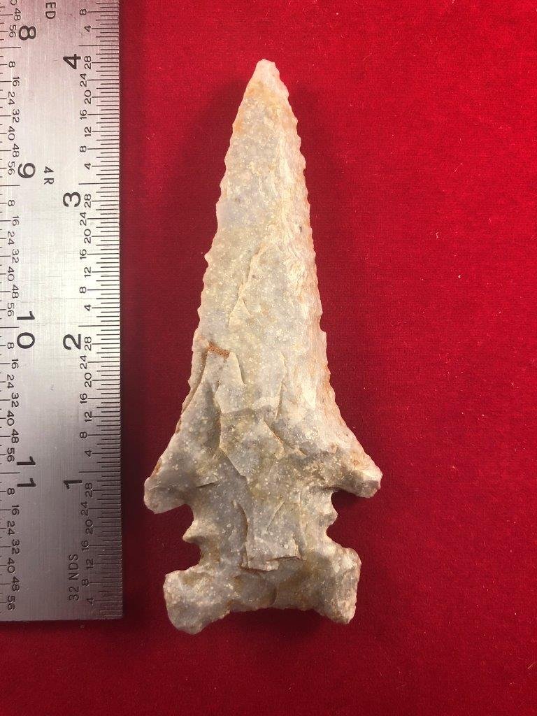 E NOTCHED THEBES        INDIAN ARTIFACT ARROWHEAD (1 of 3)