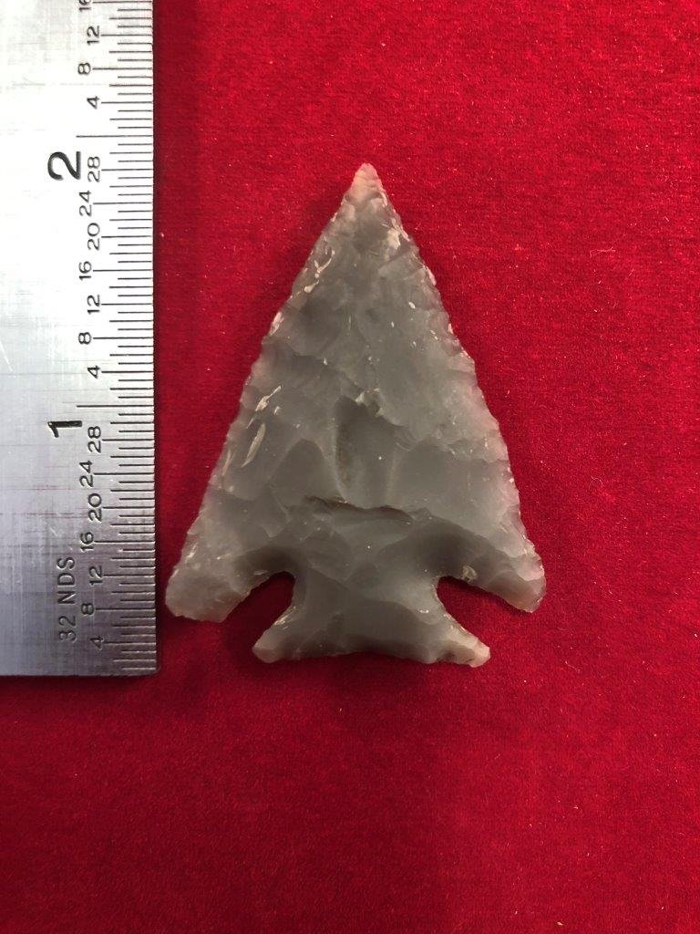 MARSHALL INDIAN ARTIFACT ARROWHEAD: THIS BEAUTIFUL NATIVE AMERICAN INDIAN ARTIFACT IS 1&3/4 INCHES LONG. IT IS FROM SOUTH TEXAS. IT WILL MAKE A GREAT ADDITION TO YOUR COLLECTION! KEY WORDS: NATIVE AMERICAN INDIAN ARTIFACT ARTIFACTS ARRO
