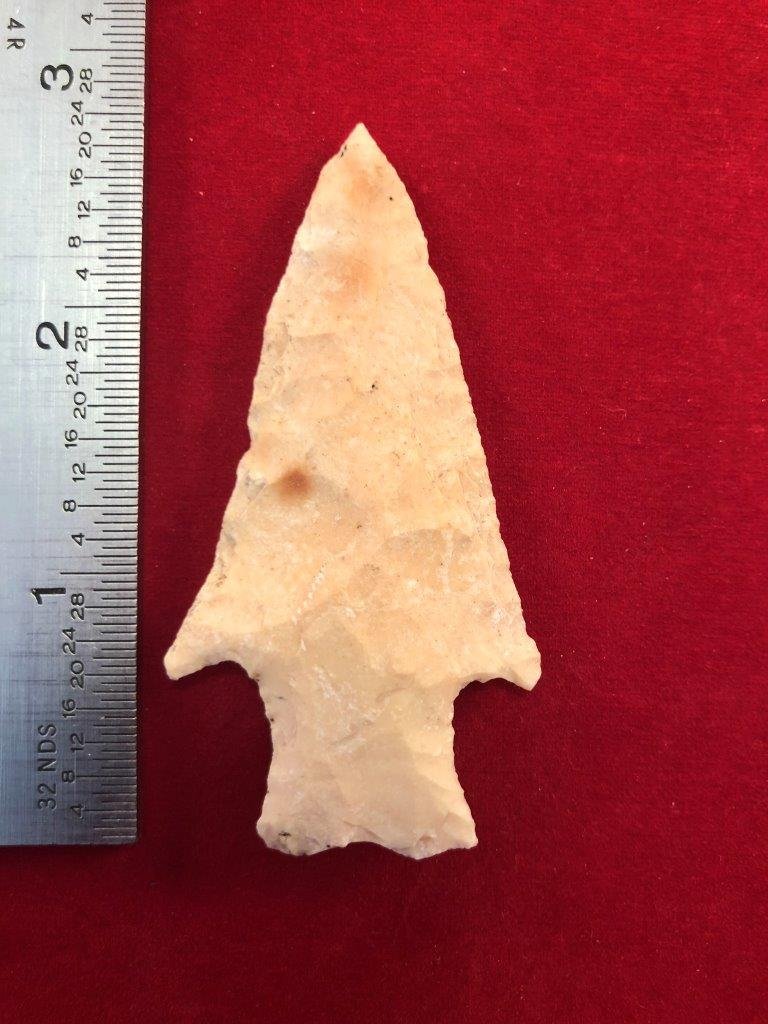 HARDIN INDIAN ARTIFACT ARROWHEAD: THIS BEAUTIFUL NATIVE AMERICAN INDIAN ARTIFACT IS 2&3/4 INCHES LONG. IT IS FROM LOGAN COUNTY ILLINOIS. FOUND IN 1998. IT WILL MAKE A GREAT ADDITION TO YOUR COLLECTION! KEY WORDS: NATIVE AMERICAN INDIA