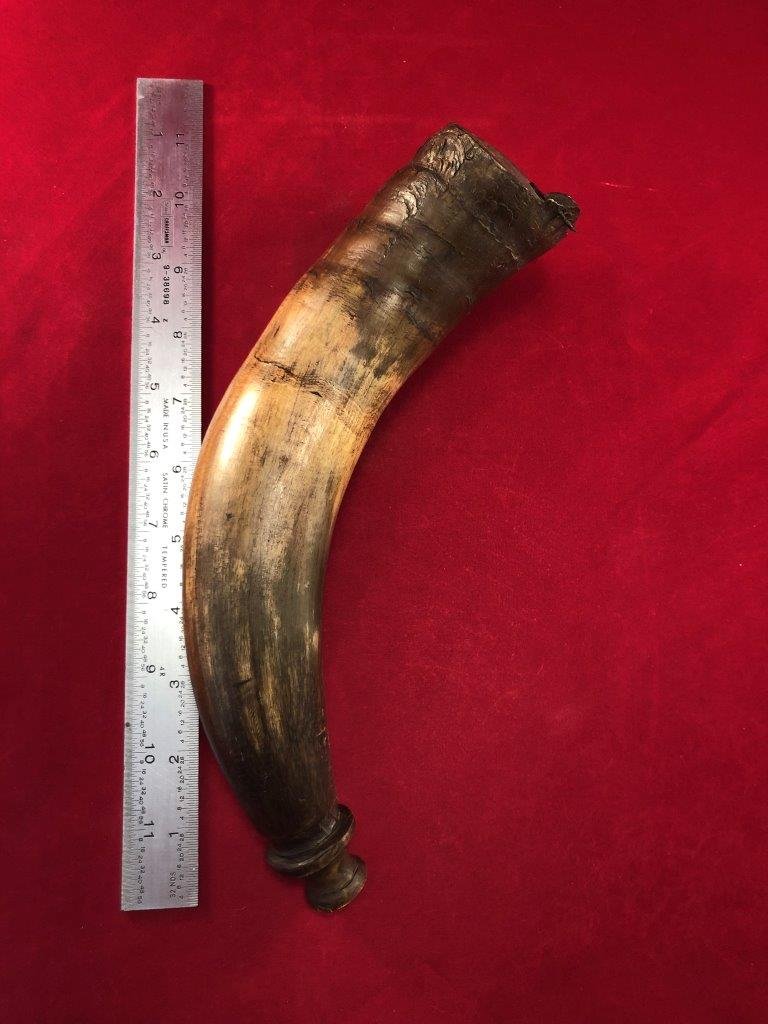 CARVED SPOUT POWDERHORN INDIAN ARTIFACT ARROWHEAD: THIS BEAUTIFUL NATIVE AMERICAN INDIAN ARTIFACT IS 10 INCHES LONG. CIRCA 1830'S. IT WILL MAKE A GREAT ADDITION TO YOUR COLLECTION! KEY WORDS: NATIVE AMERICAN INDIAN ARTIFACT ARTIFACTS ARROWHEAD ARROWHE