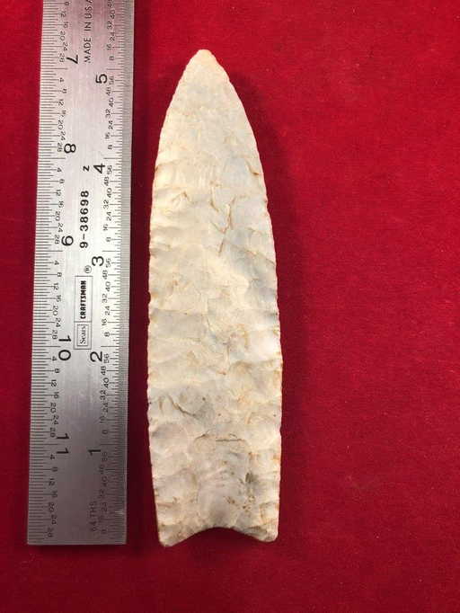 CLOVIS INDIAN ARTIFACT ARROWHEAD