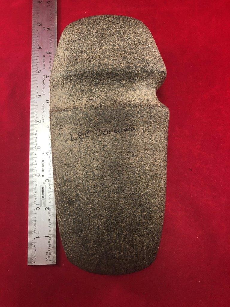 LARGE GROOVED AXE INDIAN ARTIFACT ARROWHEAD: THIS BEAUTIFUL NATIVE AMERICAN INDIAN ARTIFACT IS 9 INCHES LONG. IT IS FROM LEE COUNTY IOWA. IT WILL MAKE A GREAT ADDITION TO YOUR COLLECTION! KEY WORDS: NATIVE AMERICAN INDIAN ARTIFACT ARTIFACTS ARRO