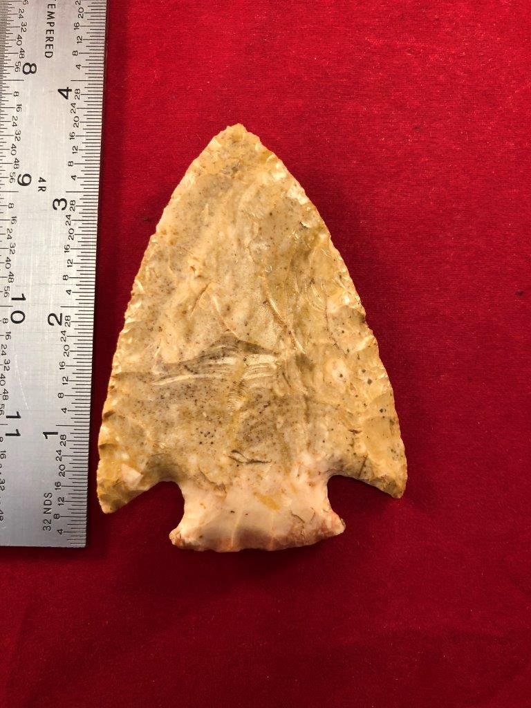 SNYDERS      INDIAN ARTIFACT ARROWHEAD (1 of 3)