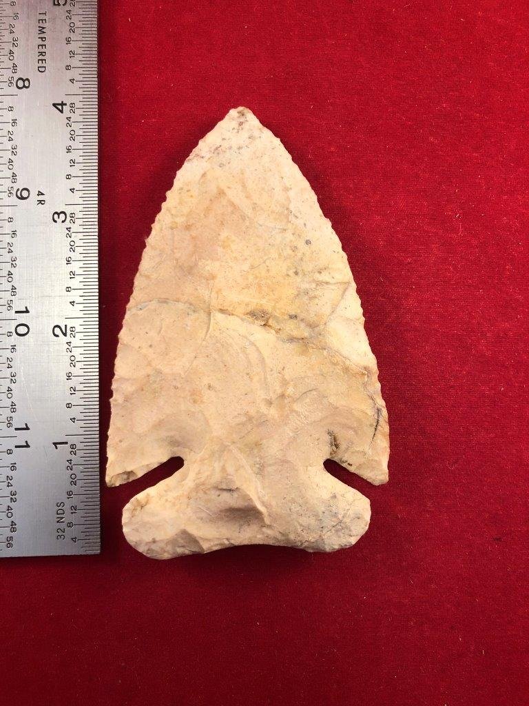 THEBES    INDIAN ARTIFACT ARROWHEAD (1 of 3)