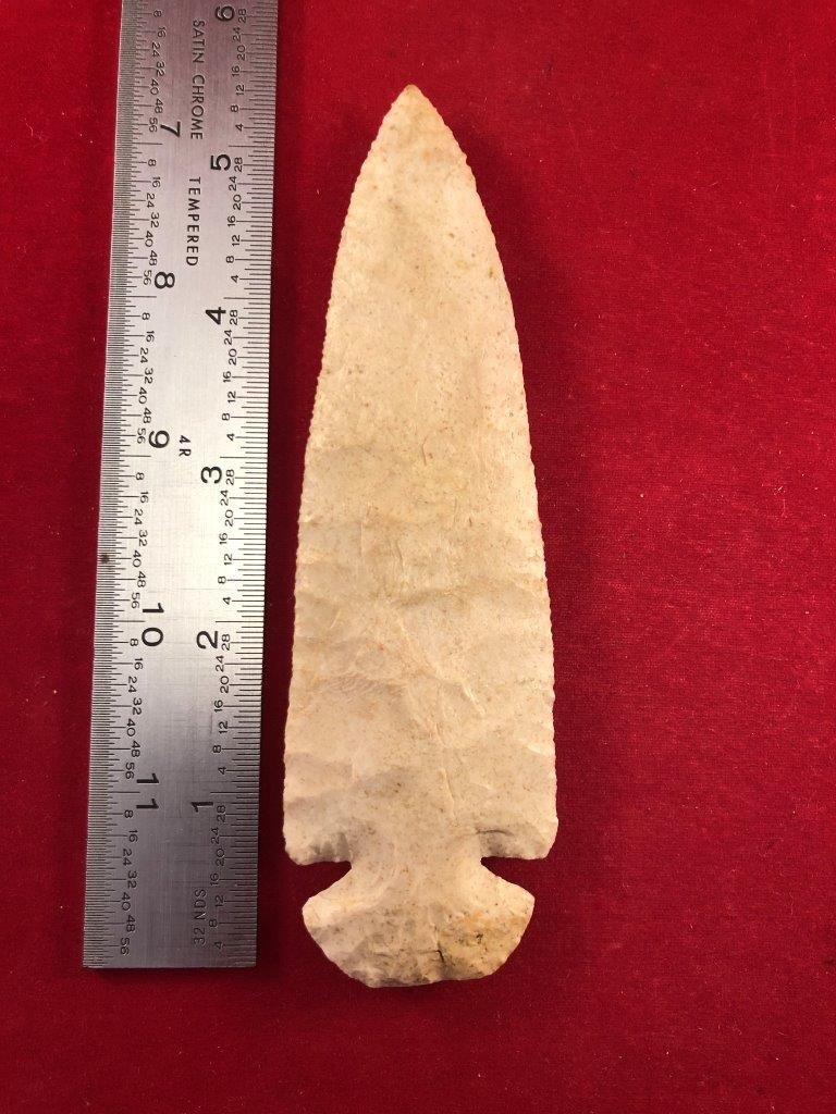 DOVETAIL  INDIAN ARTIFACT ARROWHEAD (1 of 3)