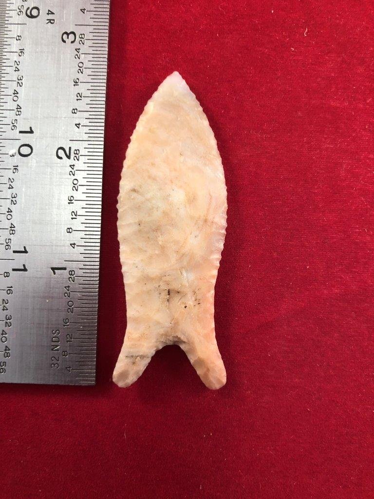QUAD    INDIAN ARTIFACT ARROWHEAD (1 of 3)