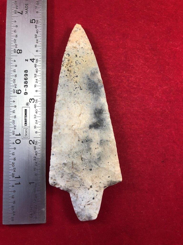 DICKSON  INDIAN ARTIFACT ARROWHEAD (1 of 3)