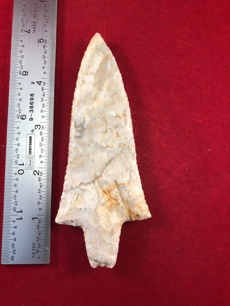 DICKSON  INDIAN ARTIFACT ARROWHEAD (1 of 3)