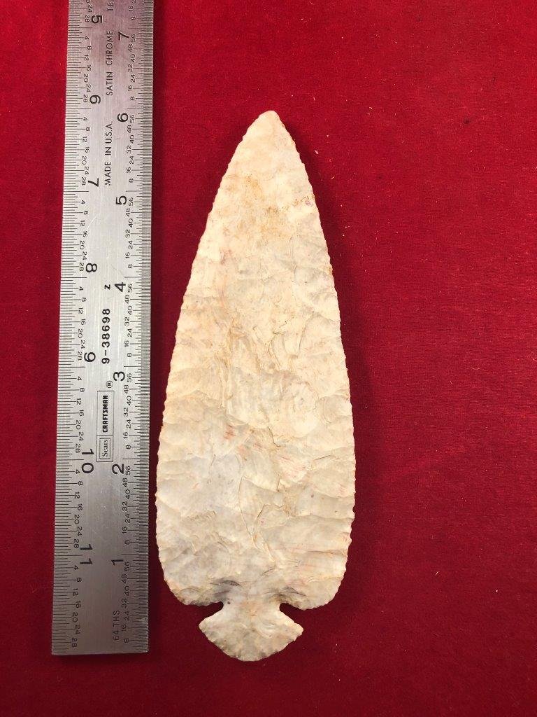 DOVETAIL  INDIAN ARTIFACT ARROWHEAD (1 of 3)