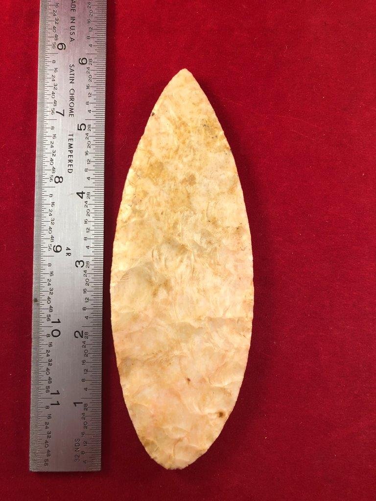 HARAHAY      INDIAN ARTIFACT ARROWHEAD (1 of 3)