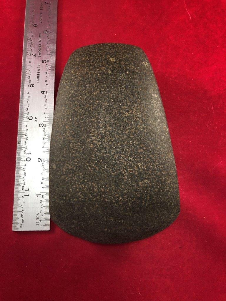 CELT    INDIAN ARTIFACT ARROWHEAD (1 of 5)