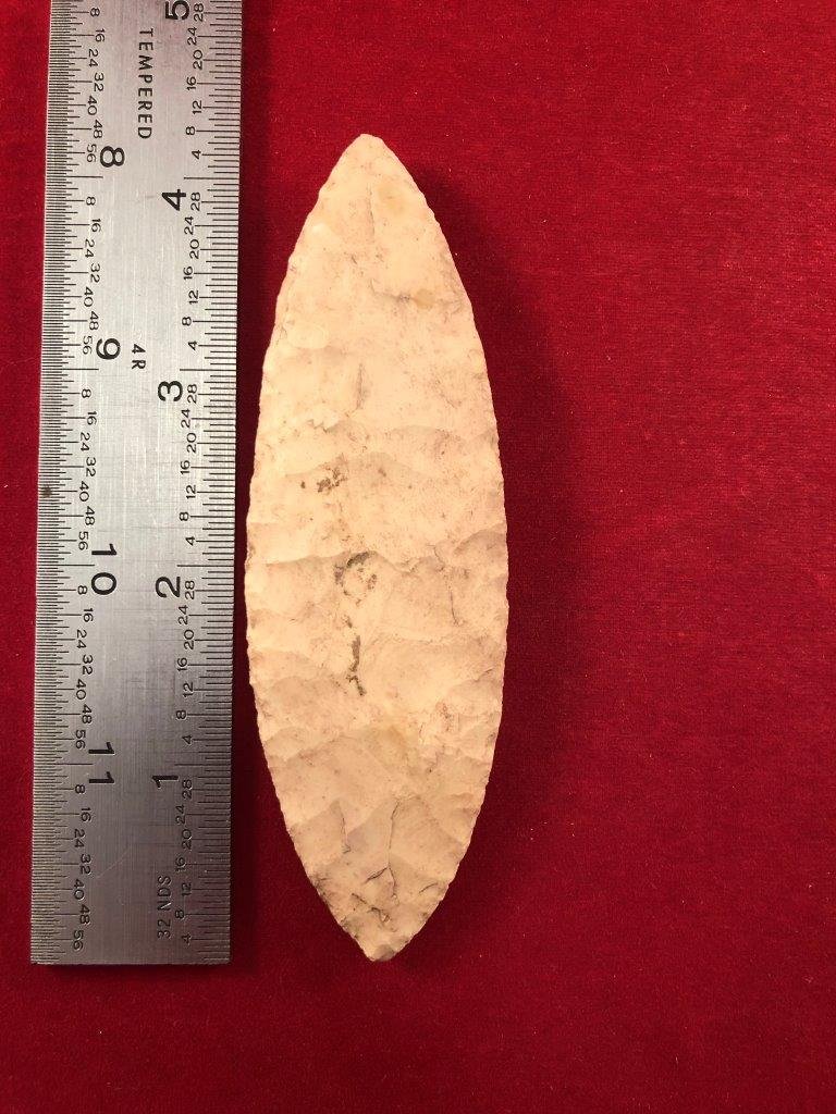 HARAHAY      INDIAN ARTIFACT ARROWHEAD (1 of 3)