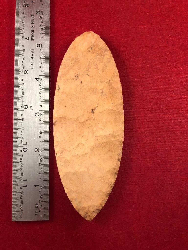 HARAHAY      INDIAN ARTIFACT ARROWHEAD (1 of 3)