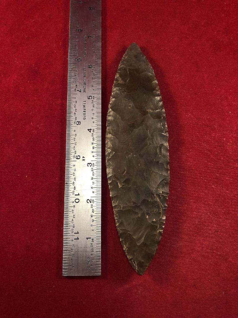 HARAHAY      INDIAN ARTIFACT ARROWHEAD (1 of 3)