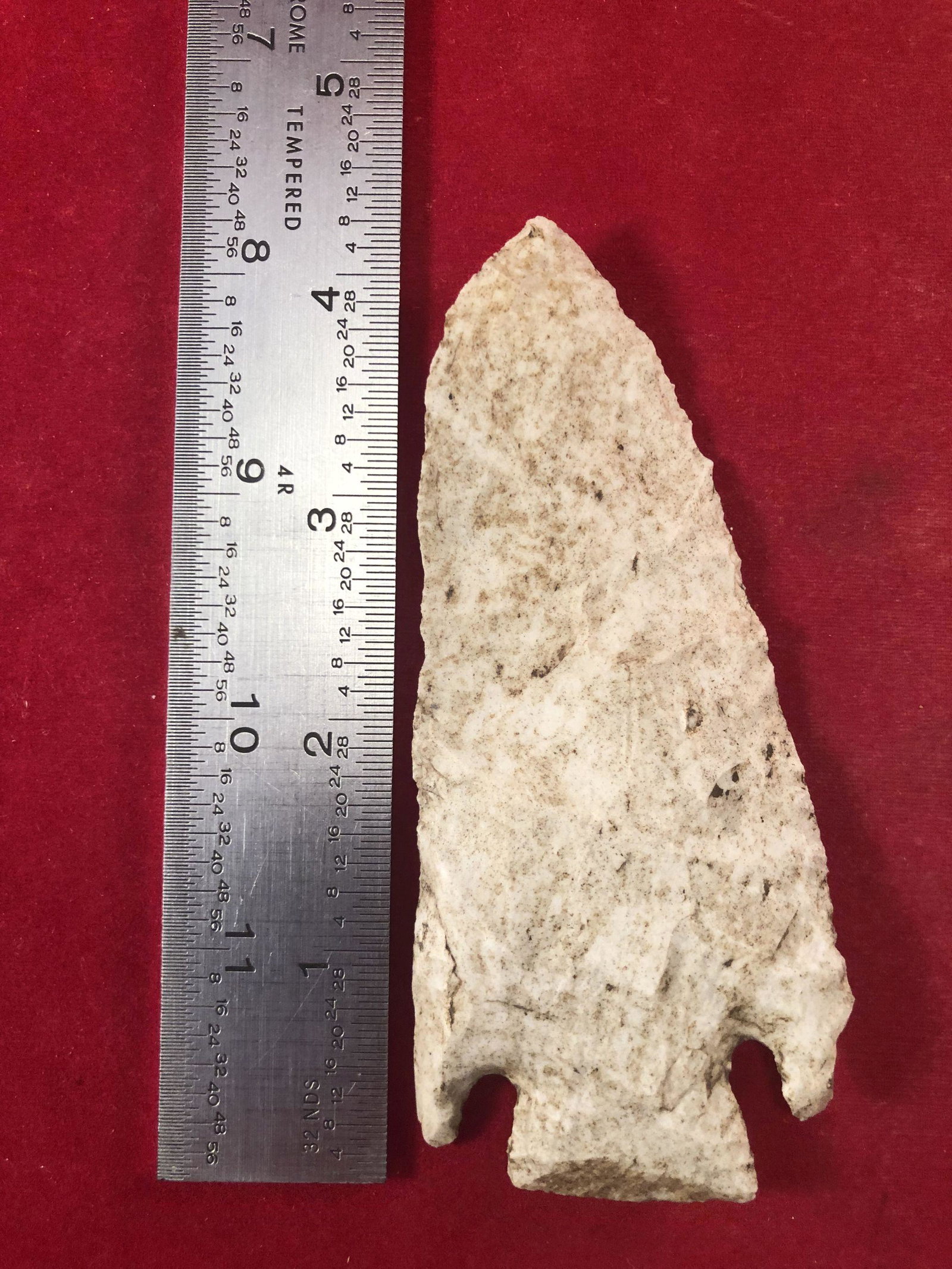 LOST LAKE INDIAN ARTIFACT ARROWHEAD: THIS BEAUTIFUL NATIVE AMERICAN INDIAN ARTIFACT IS 4&1/3 INCHES LONG. IT IS FROM ILLINOIS. THIS WONDERFUL COLLECTION BELONGED TO CHRIS PERRY. IT WILL MAKE A GREAT ADDITION TO YOUR COLLECTION! KEY WORDS