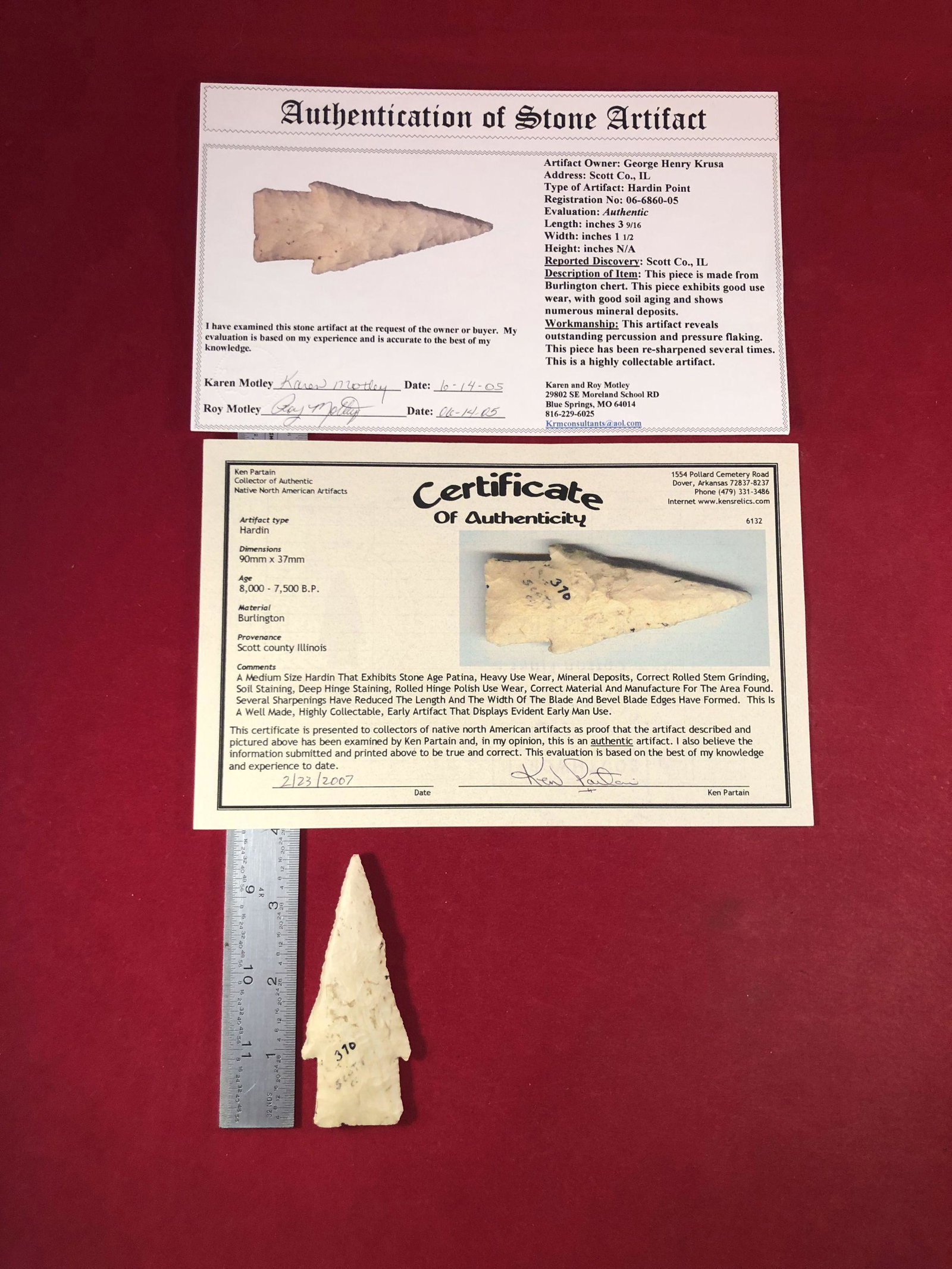 HARDIN INDIAN ARTIFACT ARROWHEAD WITH 2 COAs: THIS BEAUTIFUL NATIVE AMERICAN INDIAN ARTIFACT IS 3&9/16 INCHES LONG. IT IS FROM SCOTT COUNTY ILLINOIS. THIS IMPRESSIVE ARROWHEAD IS OUT OF THE EX- CHRIS PERRY & GEORGE HENRY KRUSA COLLECTION. IT COME