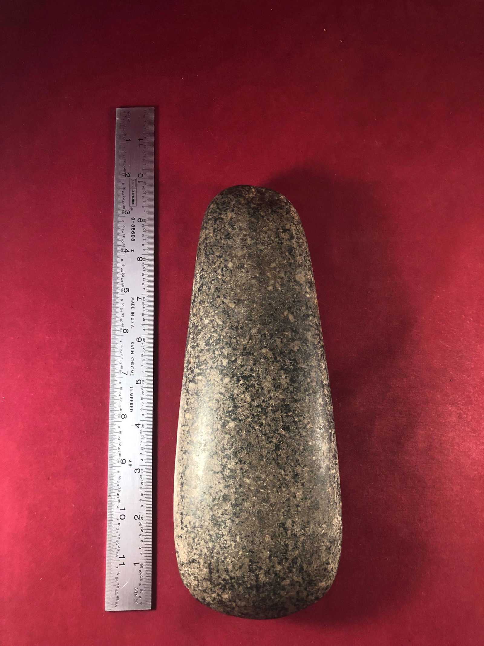 LARGE CELT INDIAN ARTIFACT ARROWHEAD: THIS BEAUTIFUL NATIVE AMERICAN INDIAN ARTIFACT IS 9&1/2 INCHES LONG. IT IS FROM ILLINOIS. IT WILL MAKE A GREAT ADDITION TO YOUR COLLECTION! KEY WORDS: NATIVE AMERICAN INDIAN ARTIFACT ARTIFACTS ARROWHE