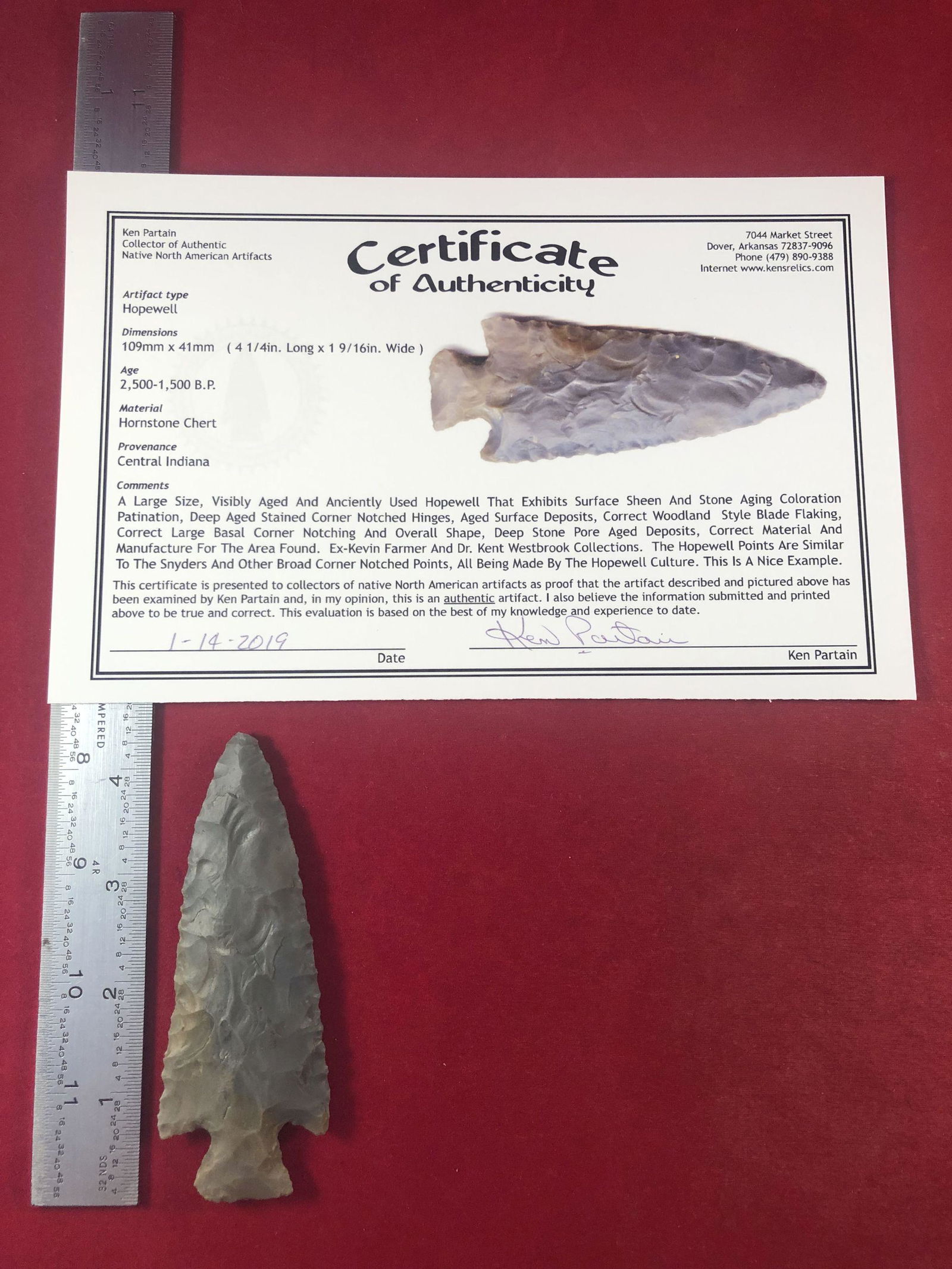 HOPEWELL INDIAN ARTIFACT ARROWHEAD WITH COA: THIS BEAUTIFUL NATIVE AMERICAN INDIAN ARTIFACT IS 4&1/4 INCHES LONG. IT IS FROM CENTRAL INDIANA. IT COMES WITH A KEN PARTAIN CERTIFICATE OF AUTHENTICITY. EX-KEVIN FARMER & KENT WESTBROOK COLLECTION. I