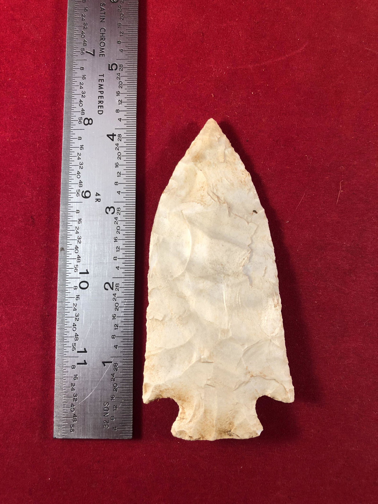SMITH INDIAN ARTIFACT ARROWHEAD: THIS BEAUTIFUL NATIVE AMERICAN INDIAN ARTIFACT IS 4&1/4 INCHES LONG. IT IS FROM MISSOURI. IT WILL MAKE A GREAT ADDITION TO YOUR COLLECTION! KEY WORDS: NATIVE AMERICAN INDIAN ARTIFACT ARTIFACTS ARROWHE