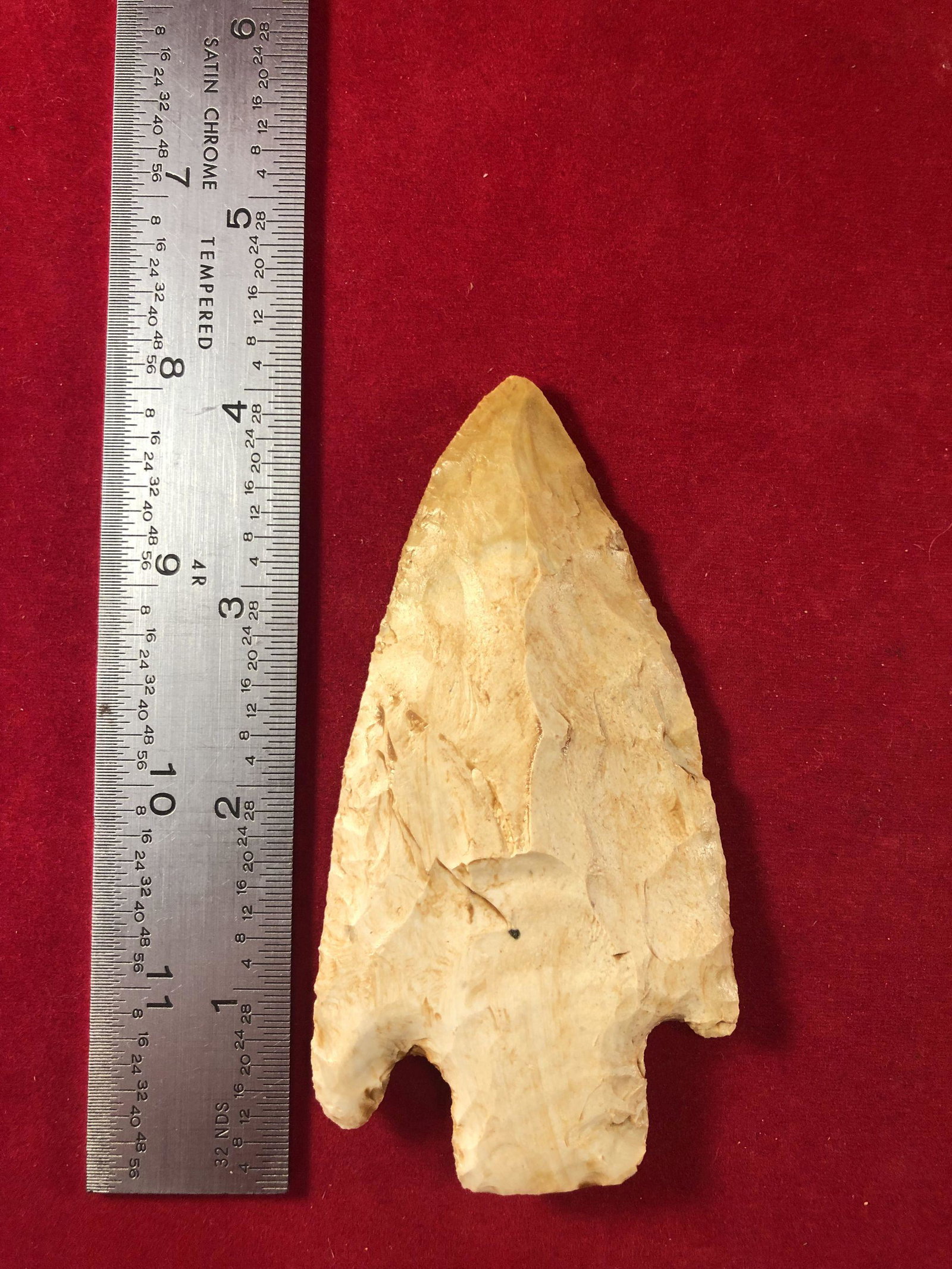 SMITH INDIAN ARTIFACT POTTERY ARROWHEAD: THIS BEAUTIFUL NATIVE AMERICAN INDIAN ARTIFACT IS 4 INCHES LONG. IT IS FROM MISSOURI. IT WILL MAKE A GREAT ADDITION TO YOUR COLLECTION! KEY WORDS: NATIVE AMERICAN INDIAN ARTIFACT ARTIFACTS ARROWHEAD A