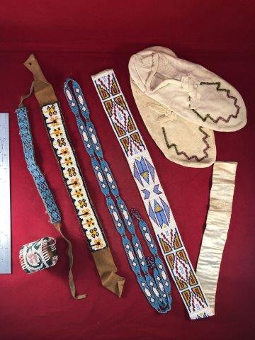 6 PIECES TRADE BEADS     INDIAN ARTIFACT POTTERY (1 of 6)