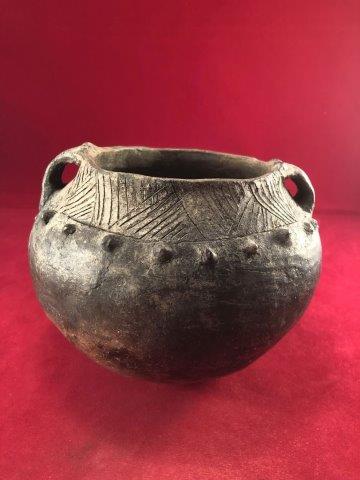 MISSIPPIAN ENGRAVED STRAP HANDLE BOWL  POTTERY (1 of 4)