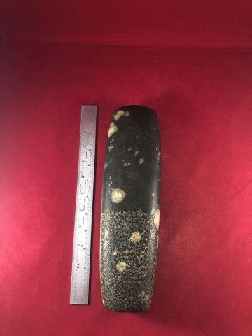 LARGE CELT  INDIAN ARTIFACT ARROWHEAD (1 of 3)