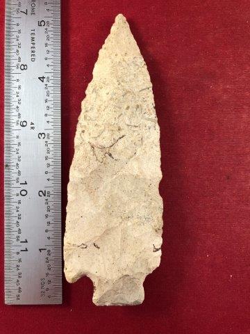SMITH INDIAN POTTERY ARTIFACT ARROWHEAD: THIS BEAUTIFUL NATIVE AMERICAN INDIAN ARTIFACT IS 5 INCHES LONG. IT IS FROM MISSOURI. IT WILL MAKE A GREAT ADDITION TO YOUR COLLECTION! KEY WORDS: NATIVE AMERICAN INDIAN ARTIFACT ARTIFACTS ARROWHEAD A