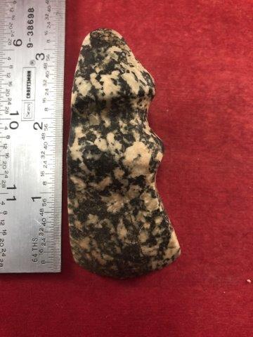 MINIATURE AXE     INDIAN ARTIFACT POTTERY ARROWHEAD (1 of 4)