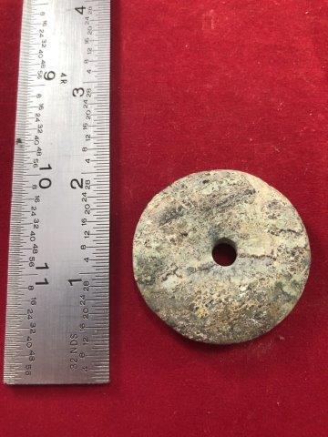 BEAD INDIAN ARTIFACT POTTERY ARROWHEAD: THIS BEAUTIFUL NATIVE AMERICAN INDIAN ARTIFACT IS 1&1/2 INCHES LONG. IT IS FROM ROSS COUNTY OHIO. IT WILL MAKE A GREAT ADDITION TO YOUR COLLECTION! KEY WORDS: NATIVE AMERICAN INDIAN ARTIFACT ARTIFACTS