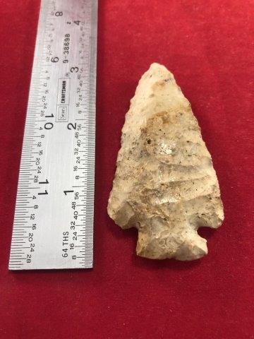 HARDIN INDIAN ARTIFACT ARROWHEAD: THIS BEAUTIFUL NATIVE AMERICAN INDIAN ARTIFACT IS 2&7/8 INCHES LONG. IT IS FROM CLARK COUNTY OHIO. THIS WONDERFUL COLLECTION BELONGED TO CHRIS PERRY ALSO EX- HOOKS COLLECTION 10/5/92. IT WILL MAKE A G