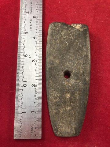 GORGET INDIAN ARTIFACT: THIS BEAUTIFUL NATIVE AMERICAN INDIAN ARTIFACT IS FROM ARKANSAS. IT WILL MAKE A GREAT ADDITION TO YOUR COLLECTION! KEY WORDS: NATIVE AMERICAN INDIAN ARTIFACT ARTIFACTS ARROWHEAD ARROWHEADS MISSISSIPPI