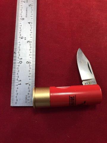 WINCHESTER KNIFE (1 of 2)